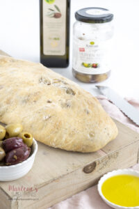Italienisches Brot mit Oliven