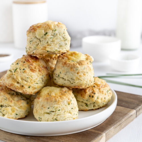 Käse Scones mit Schnittlauch und Tilsiter - Marlenes sweet things Käse Scones mit Schnittlauch und Tilsiter - Marlenes sweet things