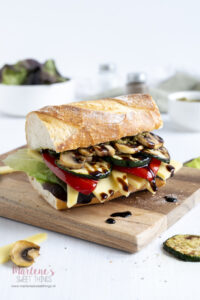 Sandwich mit gegrilltem Gemüse & Käse01