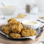 Tortilla Chicken Nuggets mit Joghurt Dip