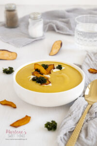 Süsskartoffelsuppe mit Kokosmilch