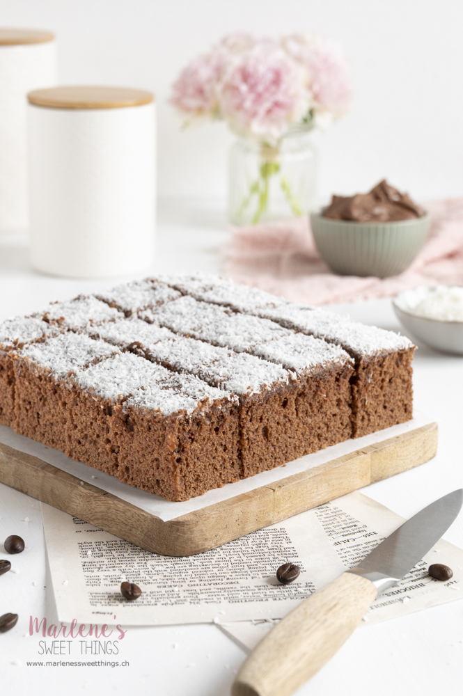 schwedischer Kokos-Schokokuchen