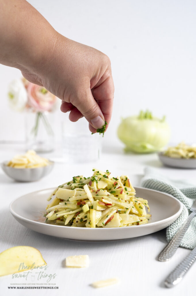 Kohlrabi-Apfel Salat